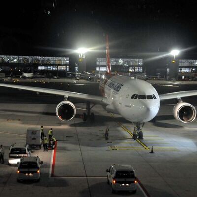 Helikopter kazasında ölen 4 Türk'ün cenazesi Türkiye'ye getirildi