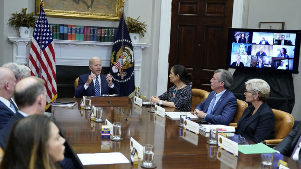 Biden'a verilen talimat listesi ortaya çıktı