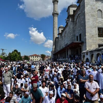 Mahmut Ustaosmanoğlu son yolculuğuna uğurlandı