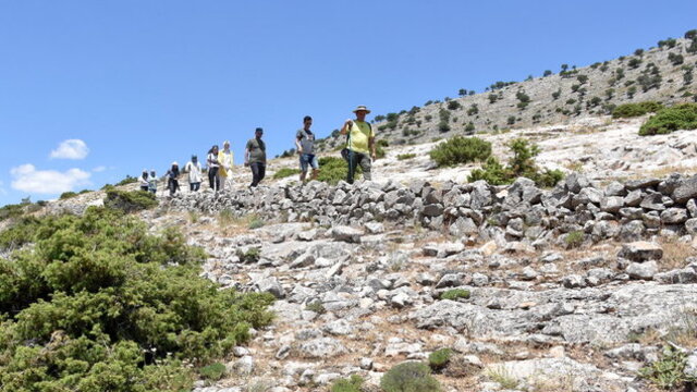 Tarihi İpek Yolu'nun Kemaliye'deki kalıntıları turistlerin rotasında