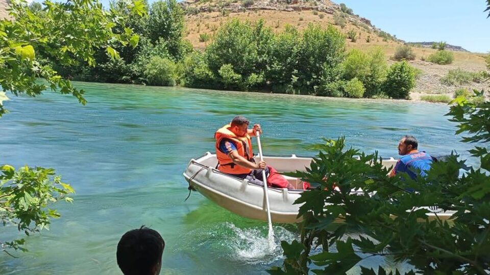 Baraj kapakları açıldı! Piknik yapan 7 kişi dehşeti yaşadı