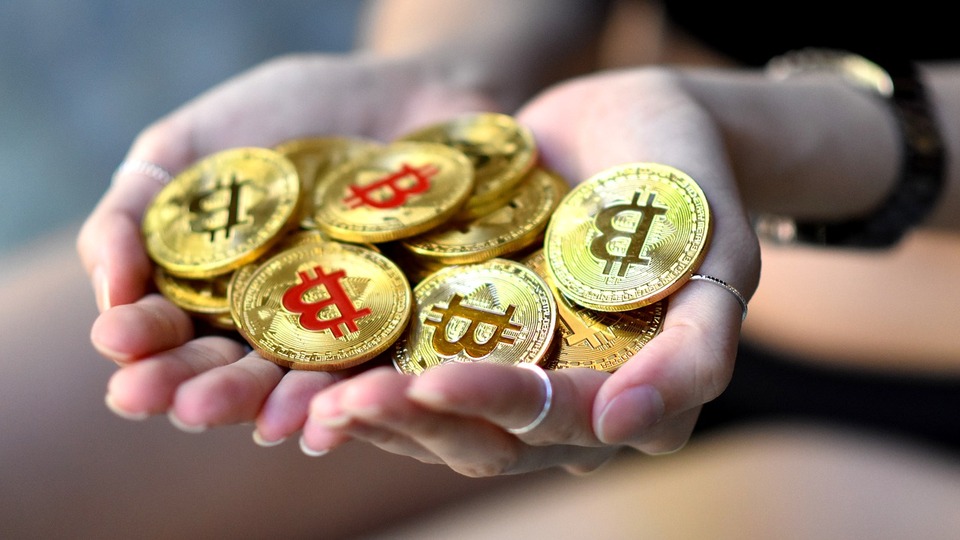 Bitcoin'de hafif düşüş