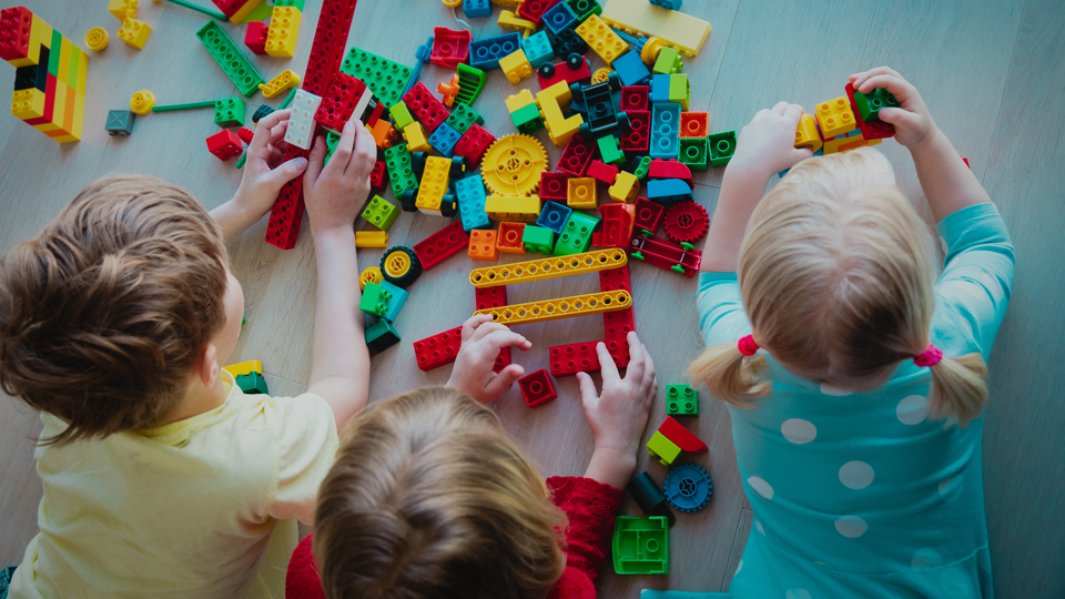 Küçük çocuklara oyuncak alırken dikkat! Ölümcül olabilir