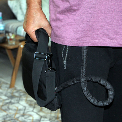 2 yıldır kalbi çantasında!