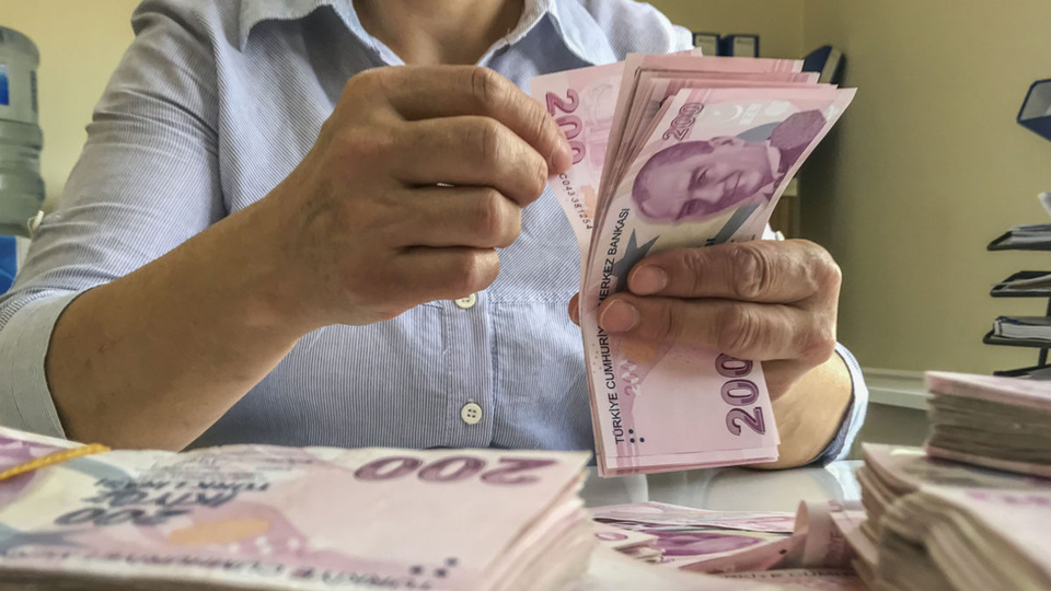 Ek gösterge ile aylıklar ne olacak?