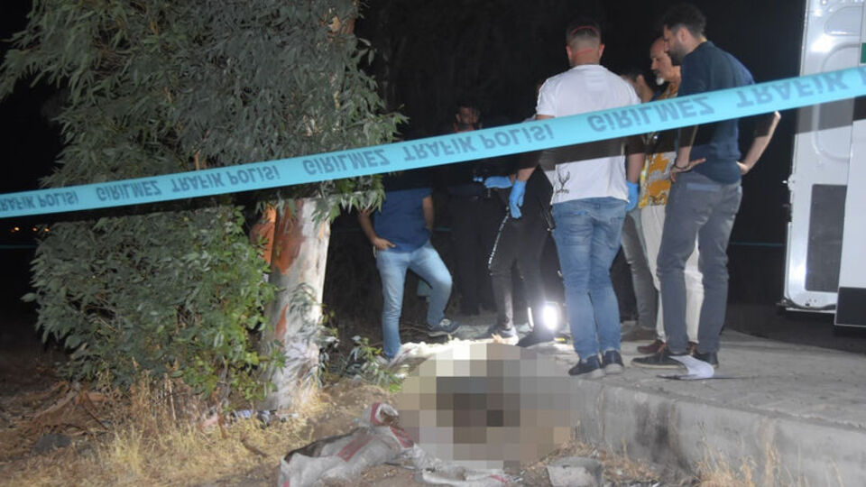 Kum dolu çuvaldan cansız beden çıktı!