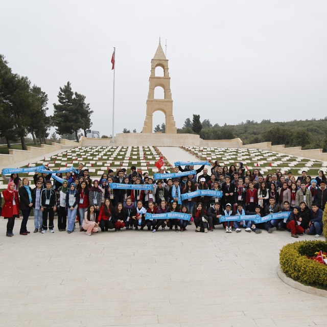 Şahinbey Belediyesi 189 Hakkarili öğrenciyi Çanakkale'de ecdatla buluşturdu