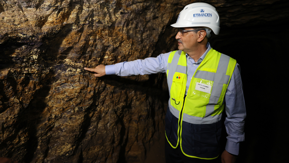 694 milyon tonluk nadir toprak elementi rezervi bulundu