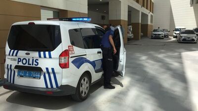 Polise bıçakla saldıran şüpheli, etkisiz hale getirildi