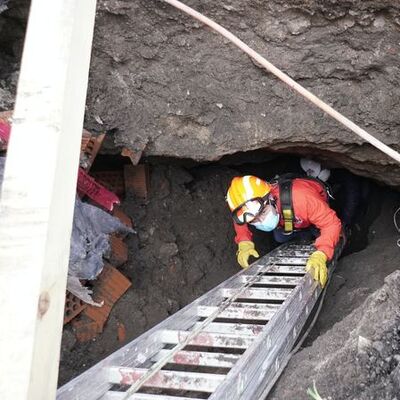 Yağmur sonrası oluşan çukurda keşfedildi