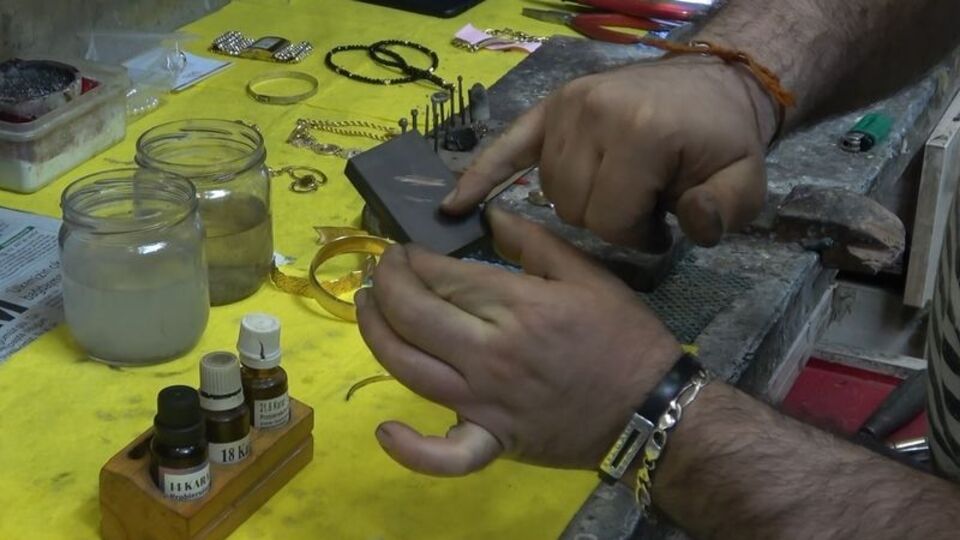 Kaplama altın vurgunu! Kuyumcular bile şaşkın! "Çok iyi yapıyorlar"