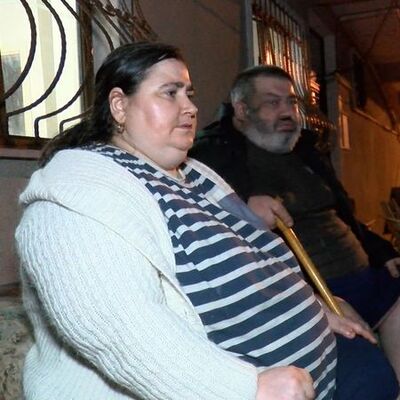 Engelli kiracısını kapının önüne koydu