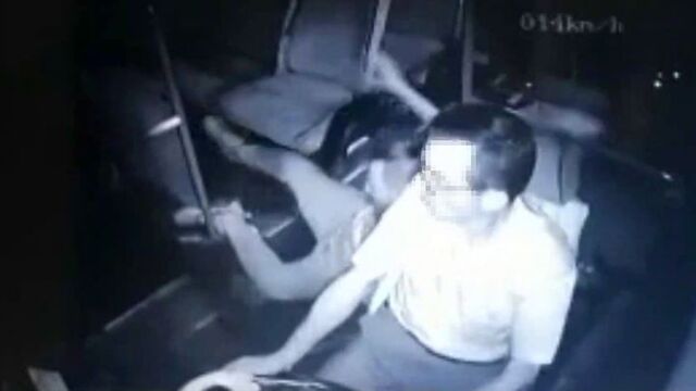 Otobüs manevra yapınca koltuktan düştü! Bel kemiği kırıldı