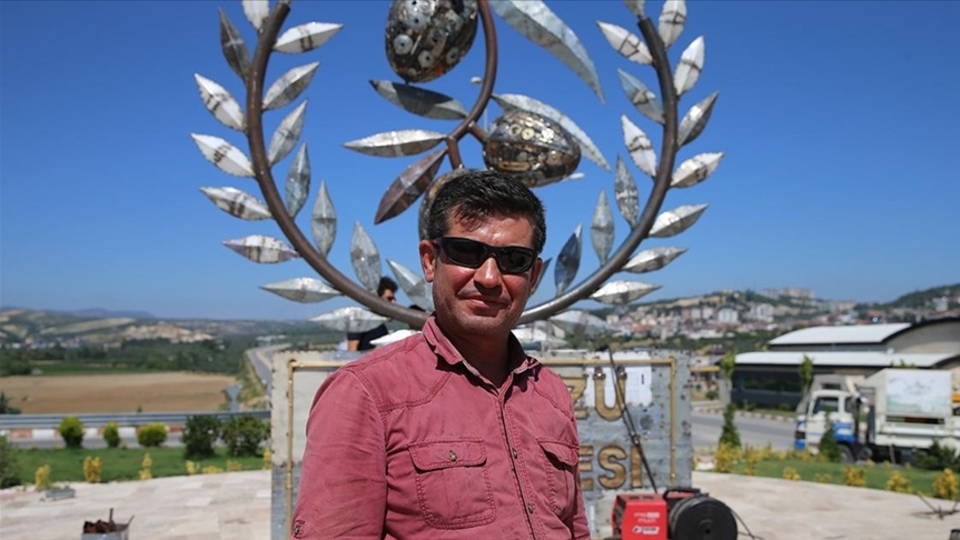 Hurdalardan 5 metrelik zeytin dalı