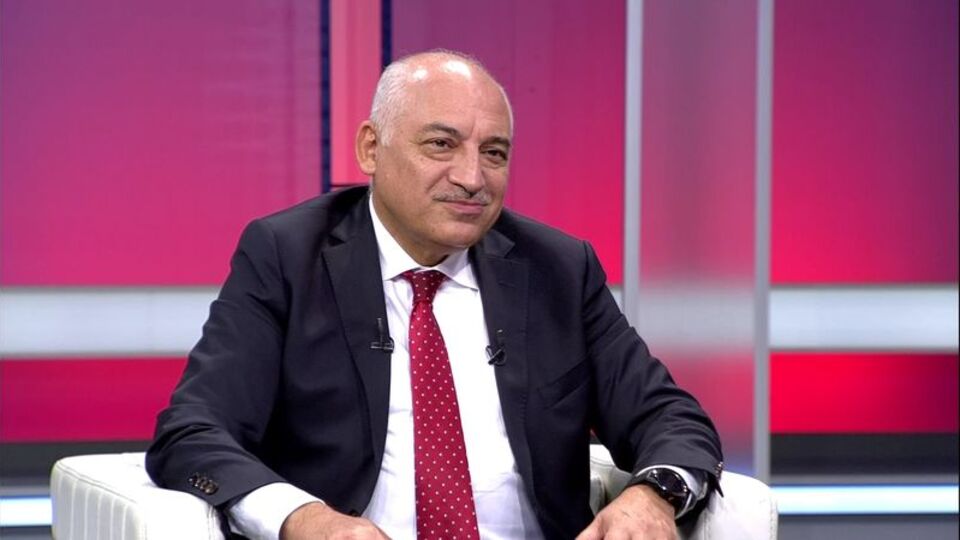 Büyükekşi'den VAR ve yabancı sınırı sözleri