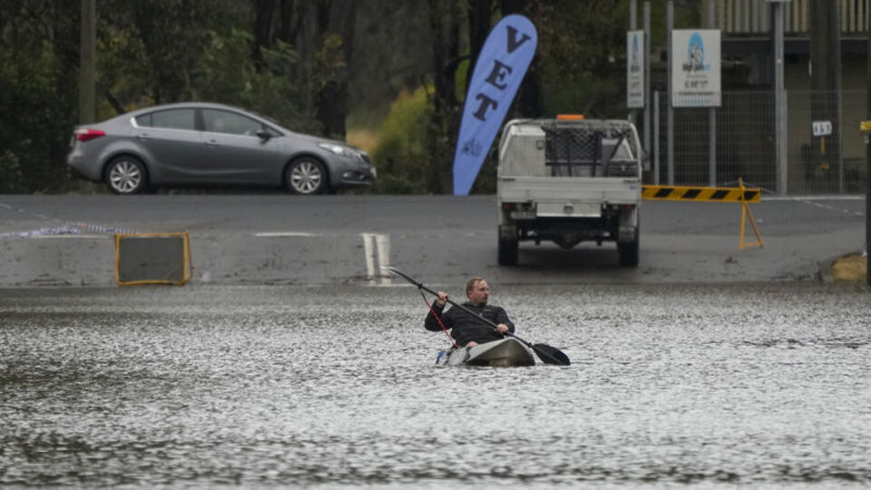 Avustralya'da sel: 85 bin kişiye tahliye kararı!