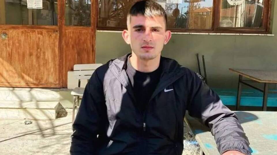 Gençlerin tartışması kanlı bitti!