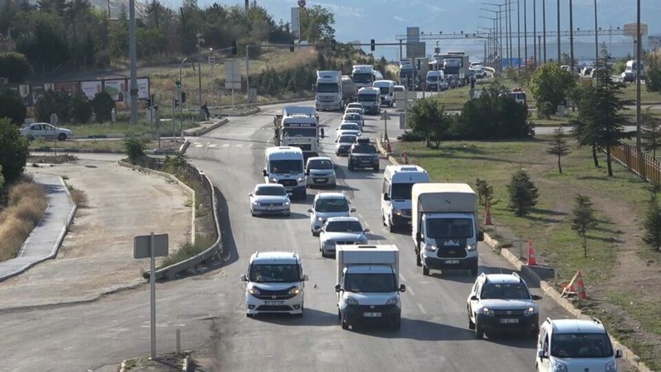 Tatil yolculuğu başladı