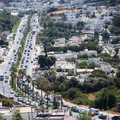 Bodrum'a tatilci akını başladı