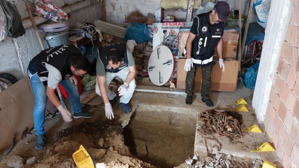 11 yıl kayıptı! Garajdan kemikler çıktı