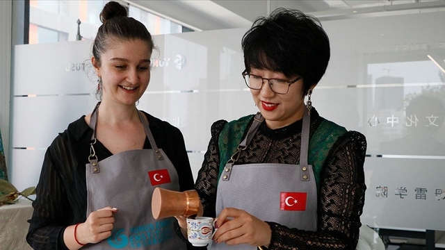Türk kahvesi Çin Seddi'ni aştı