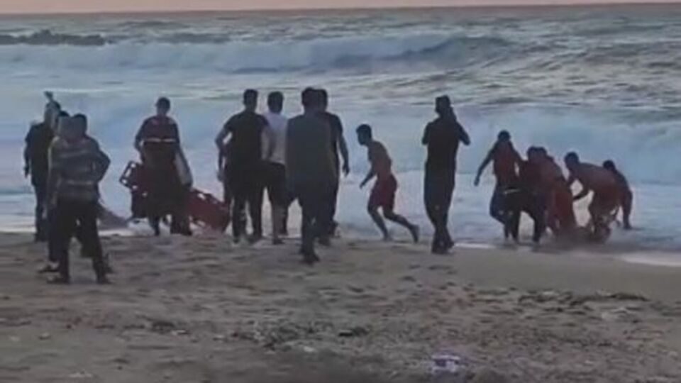 Yüzme yasağına uymadı hayatından oldu