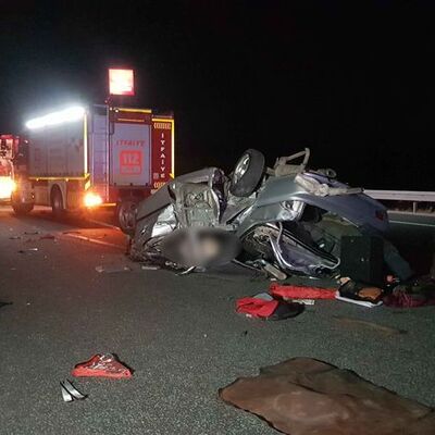 İstanbul-İzmir Otoyolu'nda feci kaza: 3 ölü, 2 yaralı