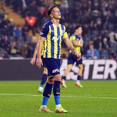 Fenerbahçe'de Mesut Özil dönemi bitti