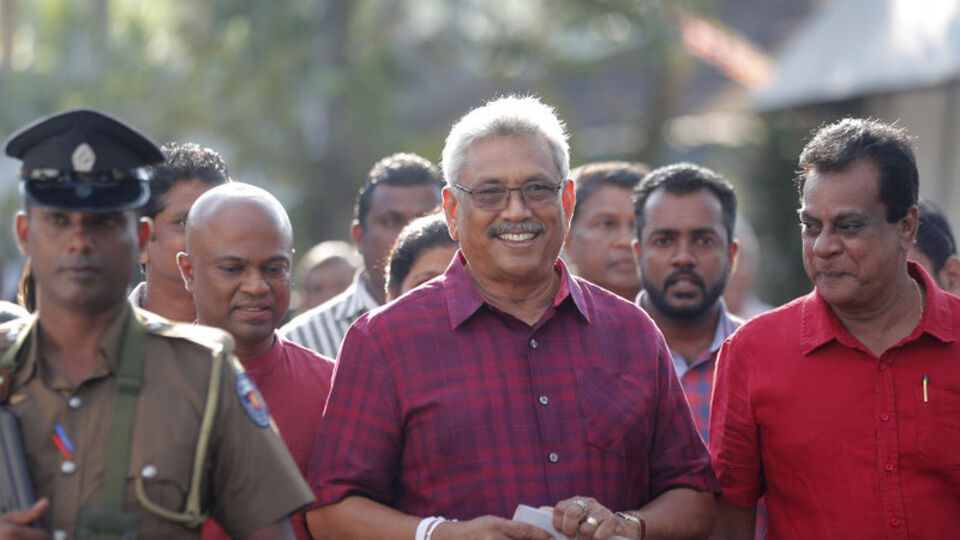 Sri Lanka lideri ülkeyi terk edemedi