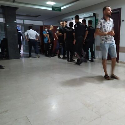 Düğünde silahlı bıçaklı kavga