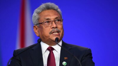 Sri Lanka Devlet Başkanı Rajapaksa ülkeyi terk etti