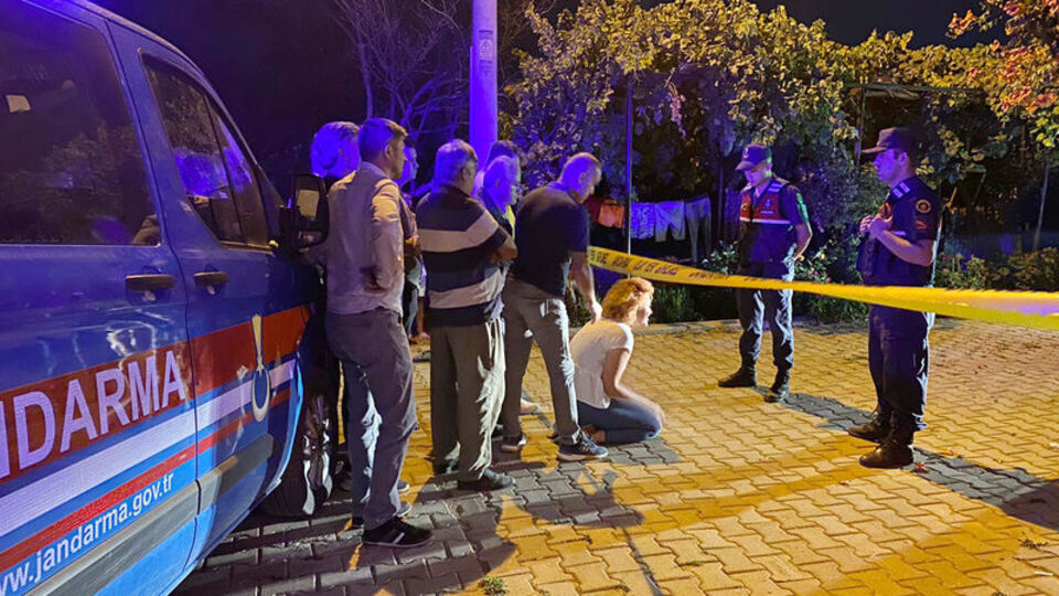 Öfkeli koca dehşeti: Eşini ve sevgilisini öldürdü