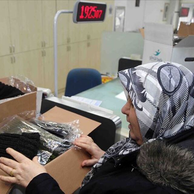 Kargolar bugün açık mı?