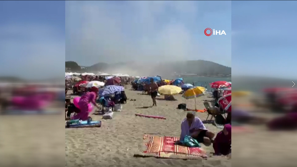 Korku dolu anlar! Plajda oluşan hortum!