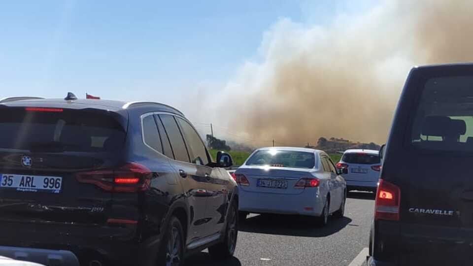 Bergama'da yangın! Ormana sıçradı