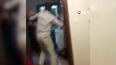 Dolaba çanta konulmasına kızan komşusu kulağını kopardı!