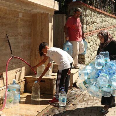 Bidonlarını alan buraya akın ediyor!