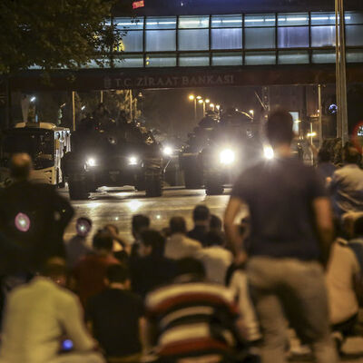 Siyasilerden 15 Temmuz mesajları