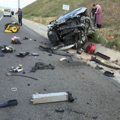 Tatil dönüşü feci kaza! 1'i ağır 4 yaralı