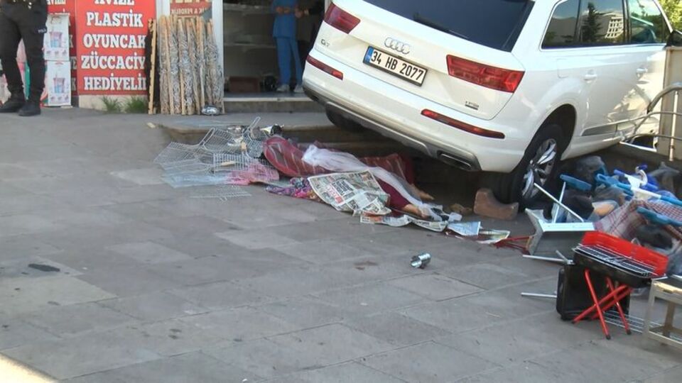 Kaldırımda dehşet! 1 ölü, 1 yaralı