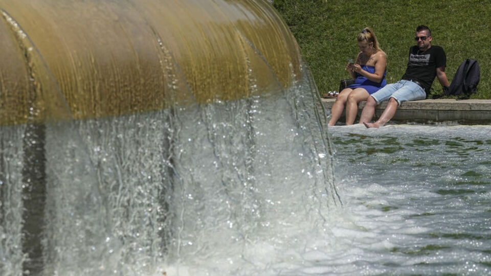 Avrupa'da kavurucu sıcaklar: 360 kişi öldü