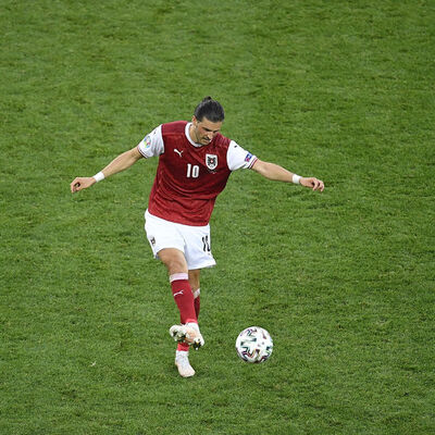 Galatasaray 6 numarasını buldu!