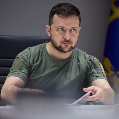 Zelenskiy istihbarat başkanı ve başsavcıyı görevden aldı