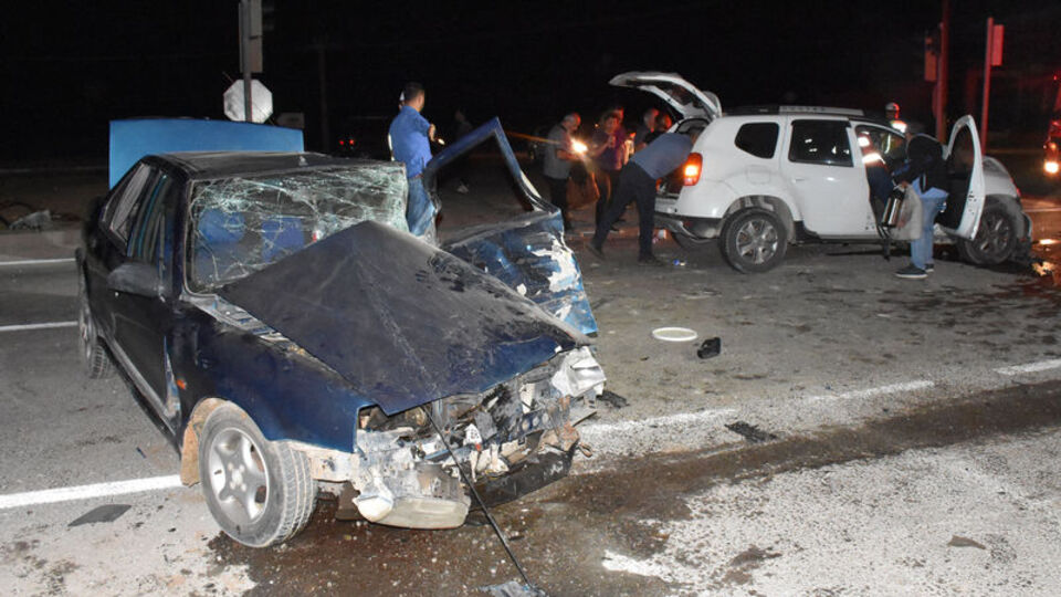 Sivas'ta feci kaza: 1 ölü, 9 yaralı