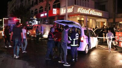 Ünlülerin düğüne katıldığı otelde yangın paniği