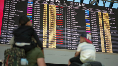 İtalya'da grev: Yüzlerce uçuş iptal edildi