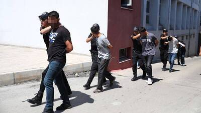 Adana'da 'Niye yan baktın?' cinayeti!