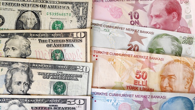 Açığın yarısından fazlası KKM'den geldi