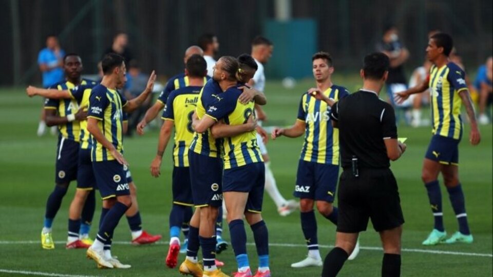 Dinamo Kiev Fenerbahçe maçı bugün mü?