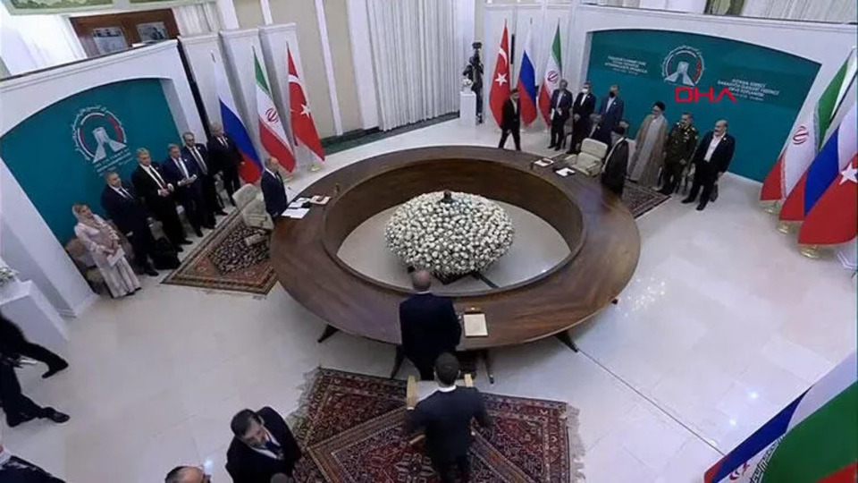 Kritik zirvede ortak açıklama